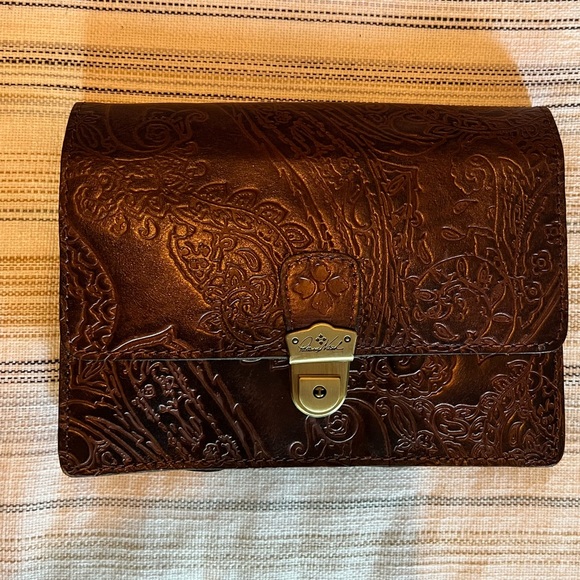Patricia Nash Crossbody Organizer Leather - Picture 2 of 7